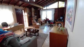 Alugar Casa / Padrão em Pelotas. apenas R$ 615.000,00