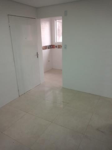 Alugar Apartamento / Fora de Condomínio em Pelotas. apenas R$ 114.900,00