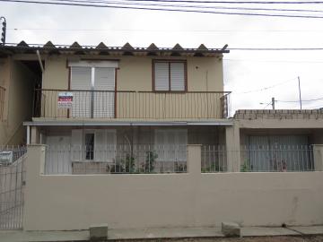 Alugar Apartamento / Fora de Condomínio em Pelotas. apenas R$ 650,00