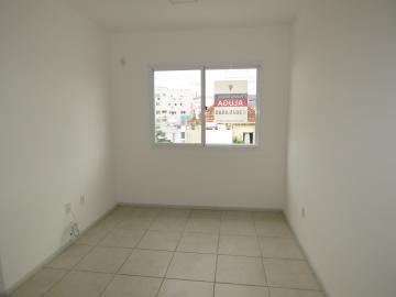 Alugar Apartamento / Padrão em Pelotas. apenas R$ 1.200,00