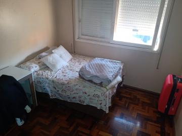 Alugar Apartamento / Padrão em Pelotas. apenas R$ 1.200,00