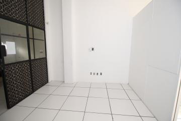 imagem 3 - Loja Comercial para Aluguel na Galeria Noris Mazza - Localização Privilegiada na Esquina do Calçadão! imagem 3 - Loja Comercial para Aluguel na Galeria Noris Mazza - Localização Privilegiada na Esquina do Calçadão!
