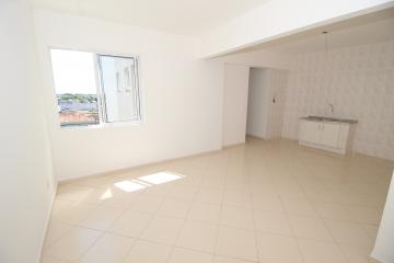 Alugar Apartamento / Padrão em Pelotas. apenas R$ 1.600,00