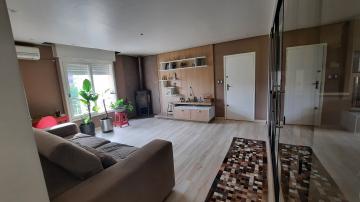 Alugar Apartamento / Padrão em Pelotas. apenas R$ 2.000,00