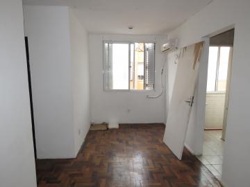 Alugar Apartamento / Padrão em Pelotas. apenas R$ 700,00