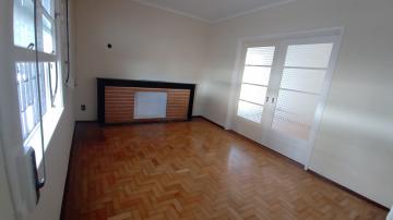 Alugar Apartamento / Fora de Condomínio em Pelotas. apenas R$ 620.000,00