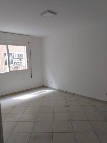 Apartamento para Aluguel no Centro de Pelotas - 1 Dormitório e Vaga de Garagem