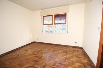 Alugar Comercial / Casa em Pelotas. apenas R$ 2.300,00