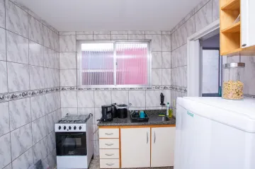 Excelente Apartamento Central - 3 Dormitórios com Sacada Fechada e Lareira