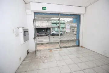 Espaçosa Sala Comercial no Centro de Pelotas