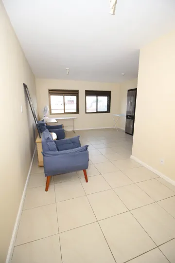 Alugar Apartamento / Kitinete em Pelotas. apenas R$ 750,00