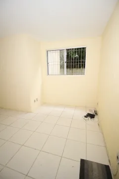 Apartamento em condomínio fechado no Bairro Areal com dois quartos
