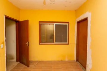 Alugar Casa / Padrão em Pelotas. apenas R$ 289.000,00