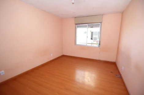 Alugar Apartamento / Padrão em Pelotas. apenas R$ 690,00