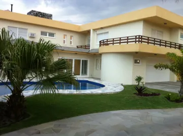 Alugar Casa / Padrão em Pelotas. apenas R$ 1.200.000,00