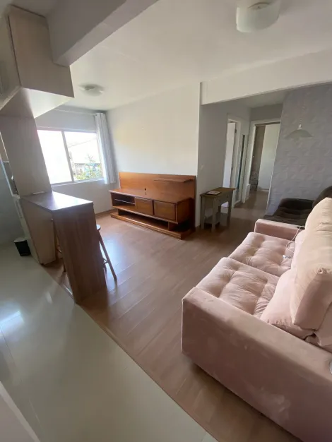 Alugar Apartamento / Padrão em Pelotas. apenas R$ 185.000,00