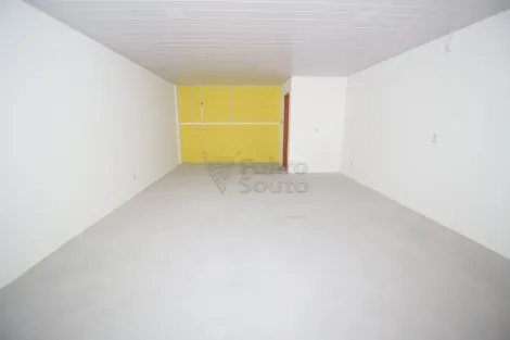 Alugar Comercial / Sala Fora de Condomínio em Pelotas. apenas R$ 1.600,00