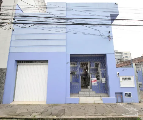 Sobrado para Aluguel - Espaçoso e Aconchegante com 3 Dormitórios, Suíte, Garagem
