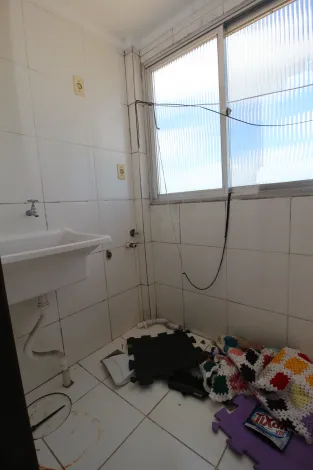 Conforto e Elegância em Residencial Itamaraty - Apartamento de 2 Dormitórios à Venda