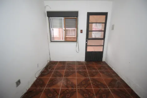 Alugar Apartamento / Padrão em Pelotas. apenas R$ 750,00