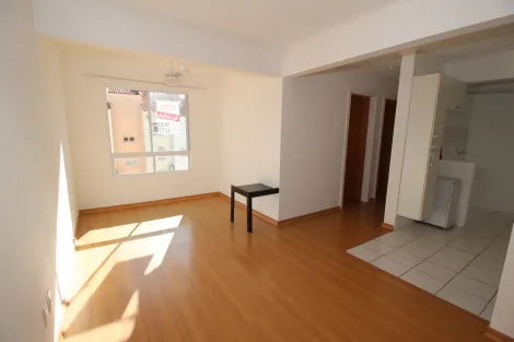 Alugar Apartamento / Padrão em Pelotas. apenas R$ 1.200,00