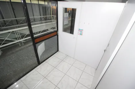 imagem 4 - Oportunidade Única: Estabeleça Sua Empresa em uma Sala Comercial de Destaque! imagem 4 - Oportunidade Única: Estabeleça Sua Empresa em uma Sala Comercial de Destaque!