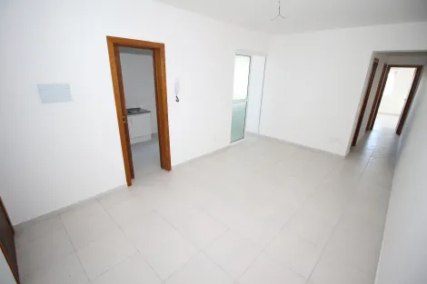 Alugar Apartamento / Padrão em Pelotas. apenas R$ 990,00