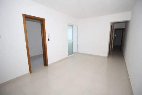 Alugar Apartamento / Padrão em Pelotas. apenas R$ 990,00