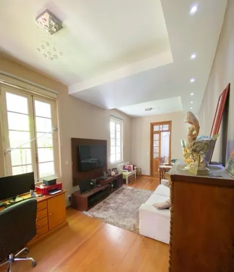 imagem 3 - Excelente Casa no Centro da Cidade para Pessoas Exigentes! imagem 3 - Excelente Casa no Centro da Cidade para Pessoas Exigentes!