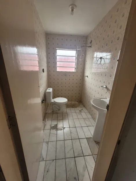 imagem 3 - Casa Próxima ao Centro - Sua Nova Moradia te Espera! imagem 3 - Casa Próxima ao Centro - Sua Nova Moradia te Espera!