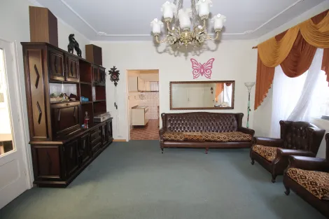 imagem 3 - Oportunidade Única no Centro de Pelotas: Casa com 2 Dormitórios e Suíte imagem 3 - Oportunidade Única no Centro de Pelotas: Casa com 2 Dormitórios e Suíte
