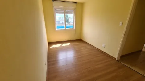 Alugar Apartamento / Padrão em Pelotas. apenas R$ 212.000,00