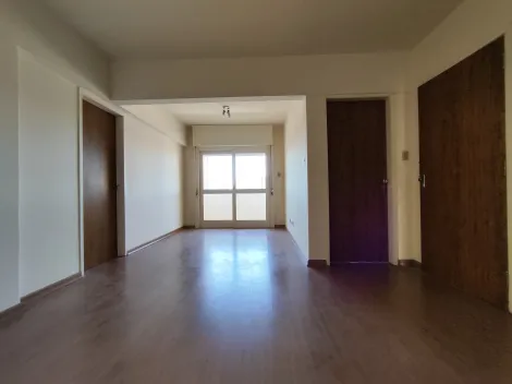 Alugar Apartamento / Padrão em Pelotas. apenas R$ 245.000,00