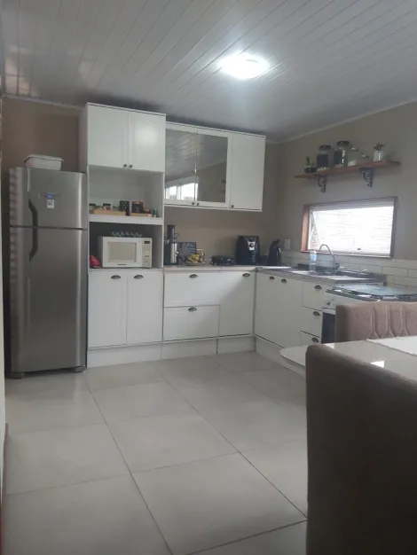imagem 5 - Imperdível: Casa com Sala Ampla, Piso Laminado e Porcelanato na Cozinha! imagem 5 - Imperdível: Casa com Sala Ampla, Piso Laminado e Porcelanato na Cozinha!