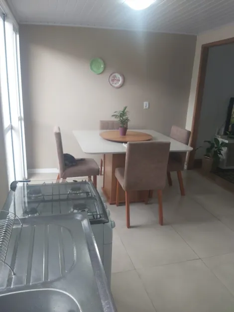 imagem 4 - Imperdível: Casa com Sala Ampla, Piso Laminado e Porcelanato na Cozinha! imagem 4 - Imperdível: Casa com Sala Ampla, Piso Laminado e Porcelanato na Cozinha!