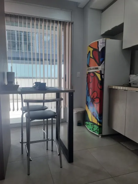 Alugar Apartamento / Loft / Studio em Pelotas. apenas R$ 280.000,00