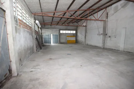 imagem 2 - Aluguel de Pavilhão em Amplo Terreno com Vagas de Estacionamento imagem 2 - Aluguel de Pavilhão em Amplo Terreno com Vagas de Estacionamento