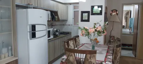 Alugar Apartamento / Padrão em Pelotas. apenas R$ 150.000,00