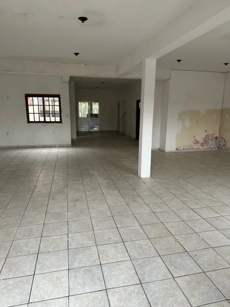 imagem 3 - Espaçosa casa na rua Ferreira Viana, com 7 quartos, sendo 1 suíte. imagem 3 - Espaçosa casa na rua Ferreira Viana, com 7 quartos, sendo 1 suíte.