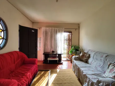 Alugar Casa / Padrão em Pelotas. apenas R$ 742.000,00