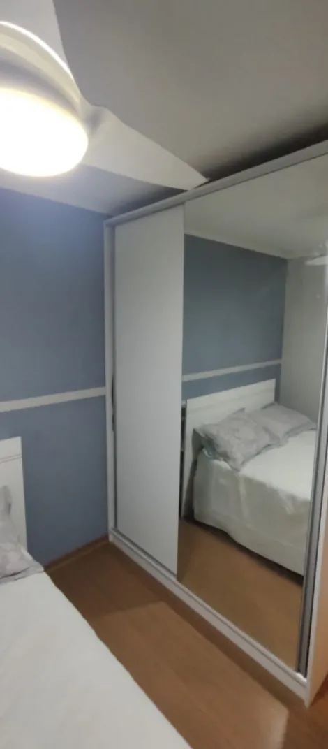 Apartamento Semi-Mobiliado no Condomínio "Guimarães" em Pelotas