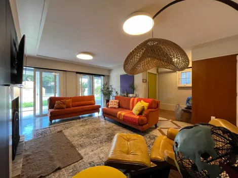 imagem 3 - Casa de Luxo à Beira da Praia do Laranjal no Condomínio Fechado Costa Doce - 4 Dormitórios, 3 Suítes, Espaço Gourmet e Mais imagem 3 - Casa de Luxo à Beira da Praia do Laranjal no Condomínio Fechado Costa Doce - 4 Dormitórios, 3 Suítes, Espaço Gourmet e Mais