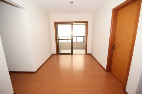 Alugar Apartamento / Padrão em Pelotas. apenas R$ 2.300,00