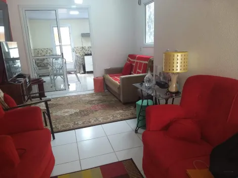 Alugar Casa / Condomínio em Pelotas. apenas R$ 290.000,00