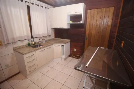 imagem 3 - Aluguel de Chalé Pré-Fabricado - 2 Dormitórios com Pátio Amplo imagem 3 - Aluguel de Chalé Pré-Fabricado - 2 Dormitórios com Pátio Amplo