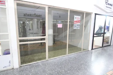 imagem 1 - Oportunidade Exclusiva: Sala Comercial em Condomínio com Ampla Vitrine no Edifício Comercial Shopping Calçadão imagem 1 - Oportunidade Exclusiva: Sala Comercial em Condomínio com Ampla Vitrine no Edifício Comercial Shopping Calçadão