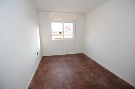 Alugar Apartamento / Padrão em Pelotas. apenas R$ 1.100,00