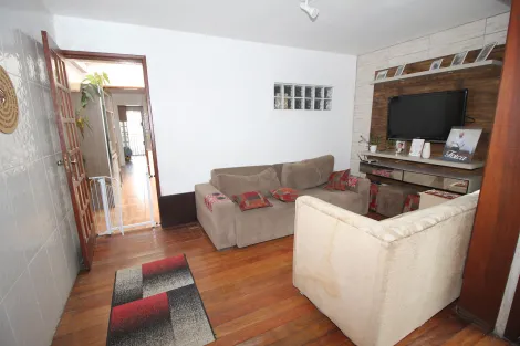 imagem 1 - Ampla Casa Central Próxima ao IFSul e Guanabara - Oportunidade Única! imagem 1 - Ampla Casa Central Próxima ao IFSul e Guanabara - Oportunidade Única!
