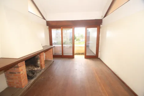 imagem 2 - Casa Ampla com 3 Dormitórios no Centro - Conforto, Espaço e Localização Privilegiada! imagem 2 - Casa Ampla com 3 Dormitórios no Centro - Conforto, Espaço e Localização Privilegiada!