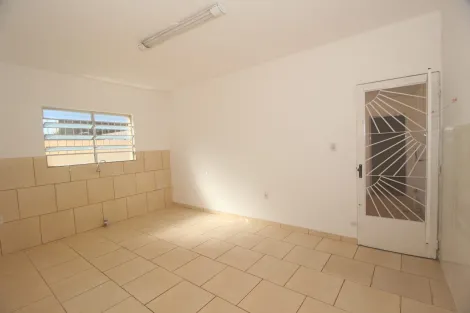imagem 2 - Casa Térrea com 2 Dormitórios no Bairro Fragata imagem 2 - Casa Térrea com 2 Dormitórios no Bairro Fragata